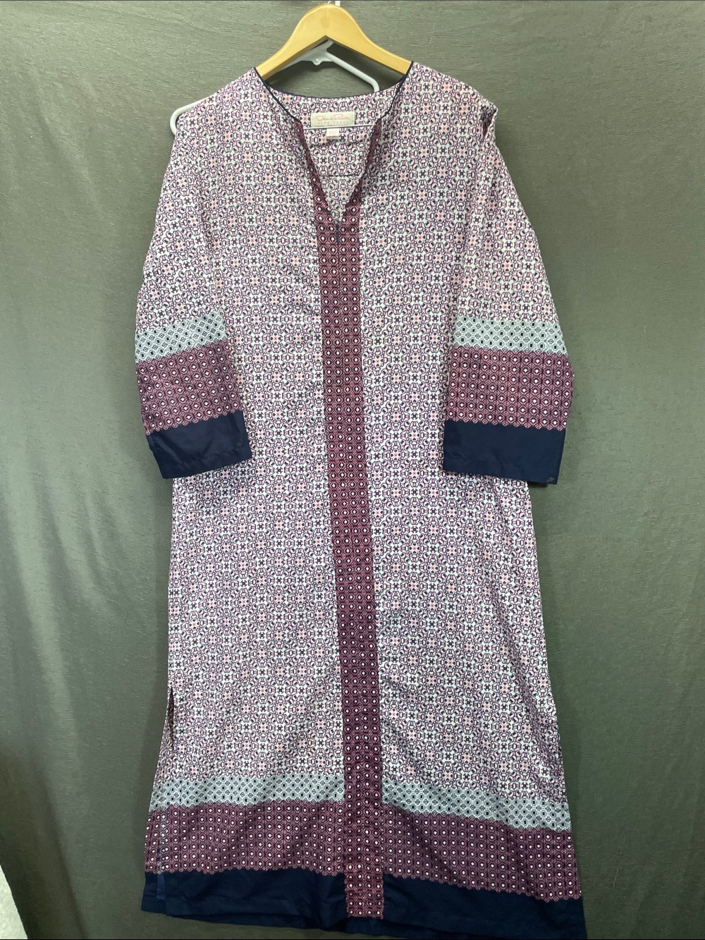 Oscar de la Renta Plum and Navy Printed Vintage Maxi Dress.